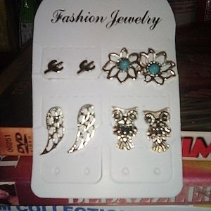 Earrings!! Very cute!